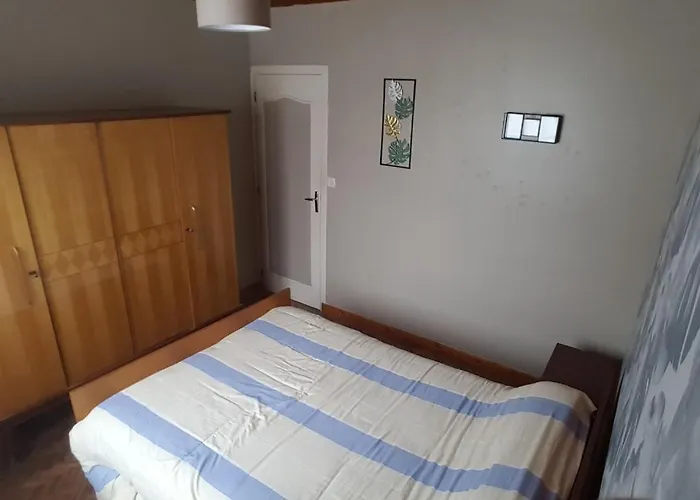 Location 度假居 *